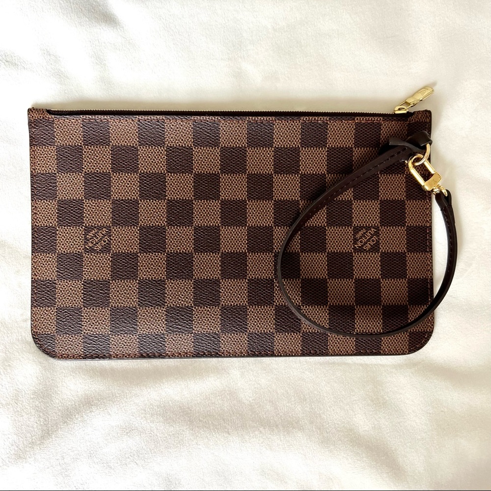 Louis Vuitton Neverfull Damier Ebene Pochette Wristlet